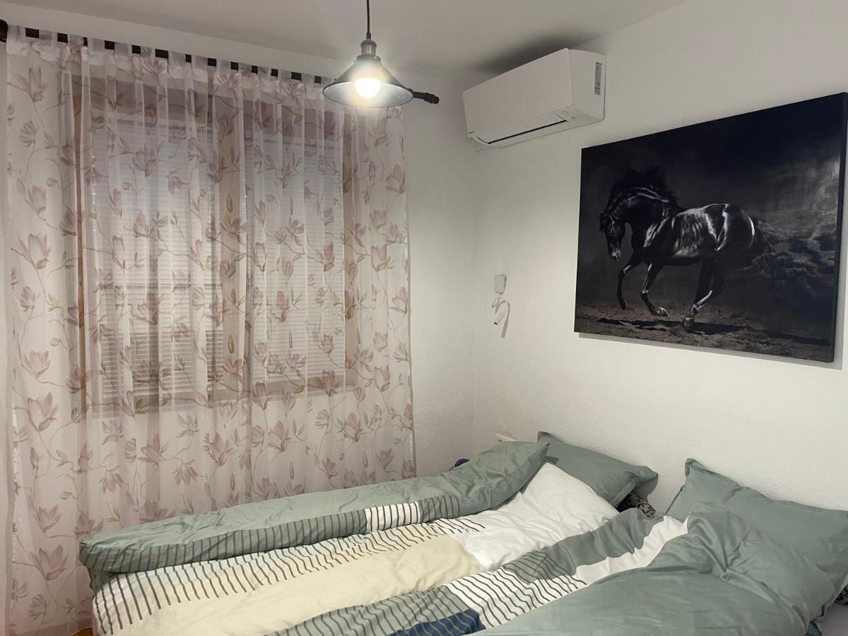 Montana Apartman *
